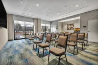 Home2 Suites by Hilton Raleigh West Lenovo Center - Kitchens