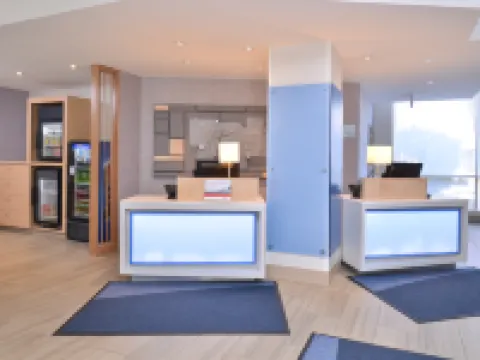 Holiday Inn Express & Suites BUFFALO DOWNTOWN - MEDICAL CTR by IHG Hotels in Buffalo