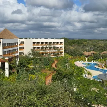 Hotel Mundo Maya Edzná