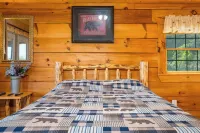 PERFECT Couples LURAY Log Cabin #8 Hot Tub Stone Fireplace Mountain Views