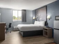Super 8 by Wyndham Fort Wayne Hotels in Fort wayne