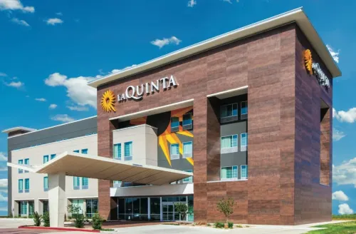La Quinta Inn & Suites by Wyndham Tracy