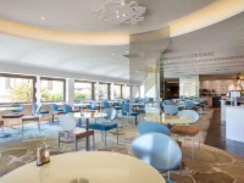 Hôtel Mercure Marseille Centre Vieux-Port Hotels in Marseille