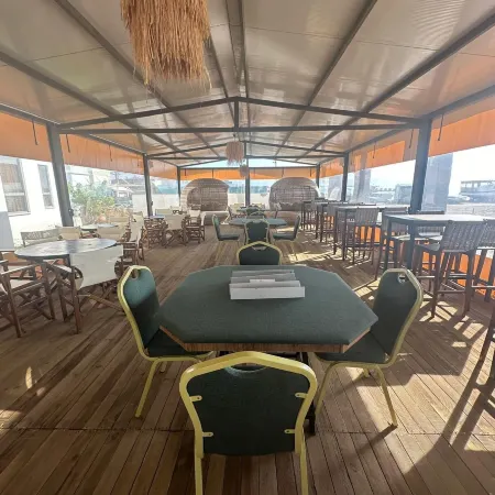 Grand Cennet Beach Hotel