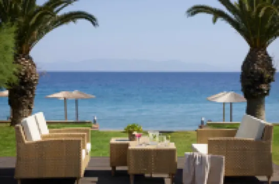 The Ixian Grand & All Suites