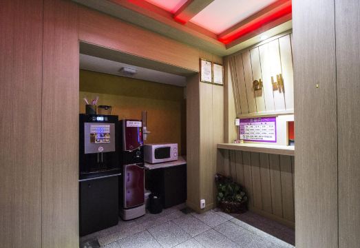 김해 어방동 1004