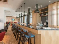 Holiday Inn Express MUNICH CITY WEST by IHG Hotel dekat Stasiun Kereta Muenchen-Pasing
