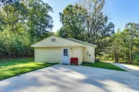 Lake Guntersville Hideaway! Home on Over 2 Acres - 3 stjerner