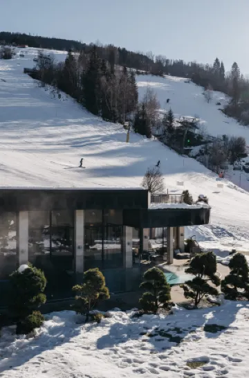 松諾夫阿爾彭多夫 - 限成人入住