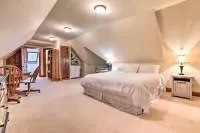 Historic Gaylord Home in Heart of Downtown! - Parkering