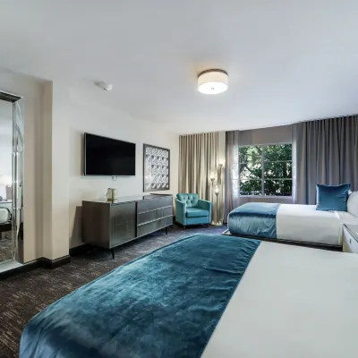 เวเนเซีย โรงแรม บาย แอท ไมน์ ฮอสพิทาลิตี้ โรงแรมใกล้ทางเดินริมทะเลไมอามีบีช