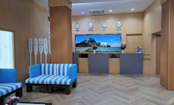 Blue Wave Hotel Hua Hin