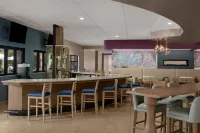 Hotel Indigo 查爾斯頓 - 快樂山 - 酒吧