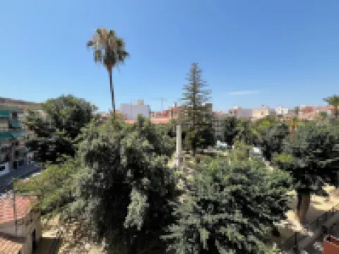 Reina Victoria La Plaza 2