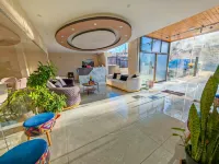 Rakan ApartHotel and Luxury Rooms