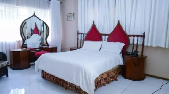 Legend Safari Lodge Hotels in 