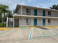Sea Breeze Inn