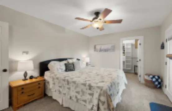 Forest View Cabin - 4 Br, Family & Pet-Friendly, AC, Game Area, & Close Hiking