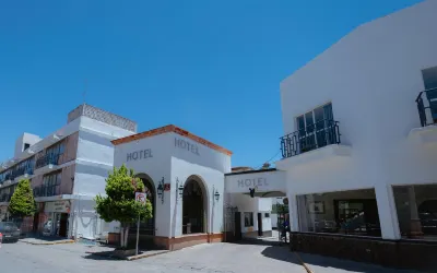 Hotel Zacatecas Courts Hotel di 