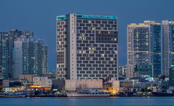 Sunrise Hotel Sokcho - Housity