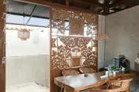 ME Villas Pererenan, Canggu - Spa