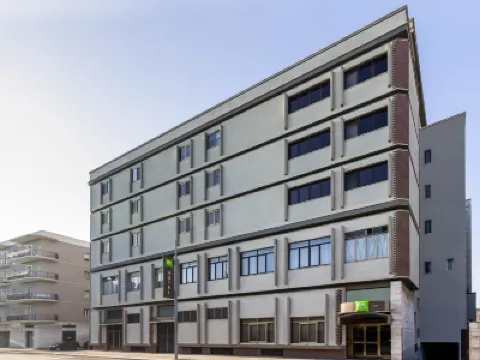 ibis styles Trani Hotels in 