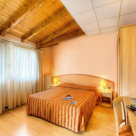 Apartment by Lake Maggiore with Boat Dock