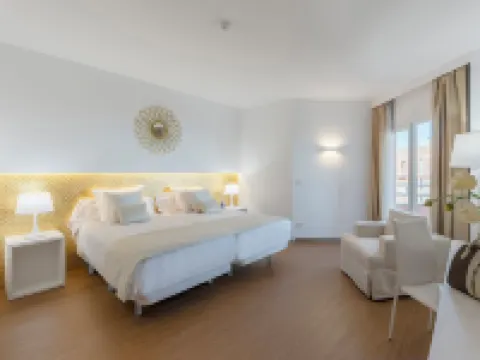 Oliva Nova Beach & Golf Hotel Hoteles en Safor