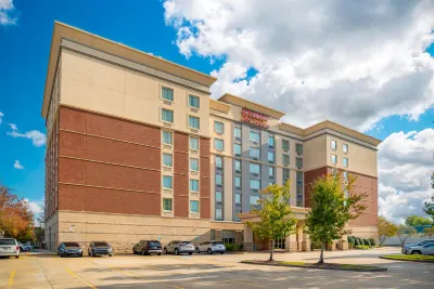 Drury Inn & Suites Baton Rouge Hotels near Sharp Road Park