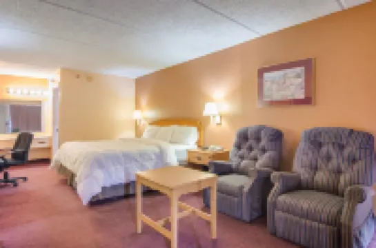 แฟร์บริดจ์อินน์ เอ็กซ์เพรส มาคอน