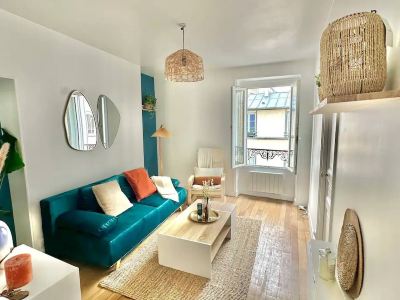 Charming Modern Apartment in Puteaux with City Views