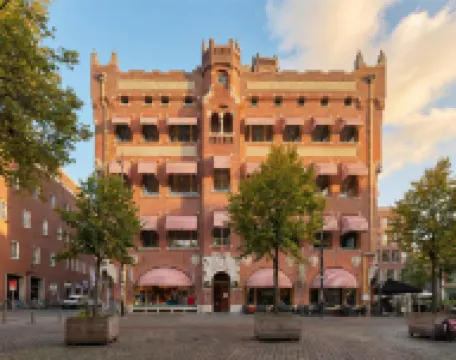 Berlage Hotel, BW Signature Collection 鄰近聖雅各堂的酒店