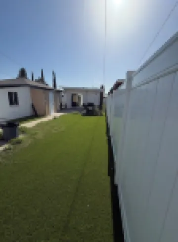 Cheerful 2 br/1 full bath home near SoFi/Beaches