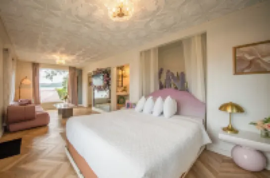 ザ フロレンティーン ウォーターフロント ホテル のホテル