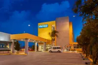 City Express by Marriott San Luis Potosí Zona Industrial Hotel in zona Centro Eventi El Domo