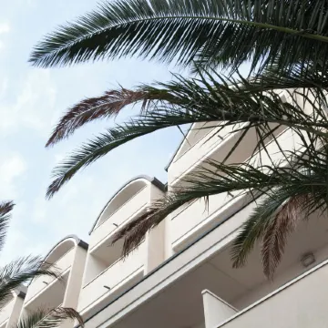 Altamarea Residence & Family Hotel