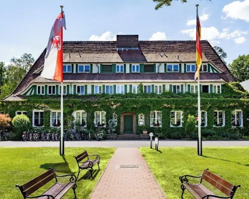 Hotel Döllnsee-Schorfheide Hotéis em Templin