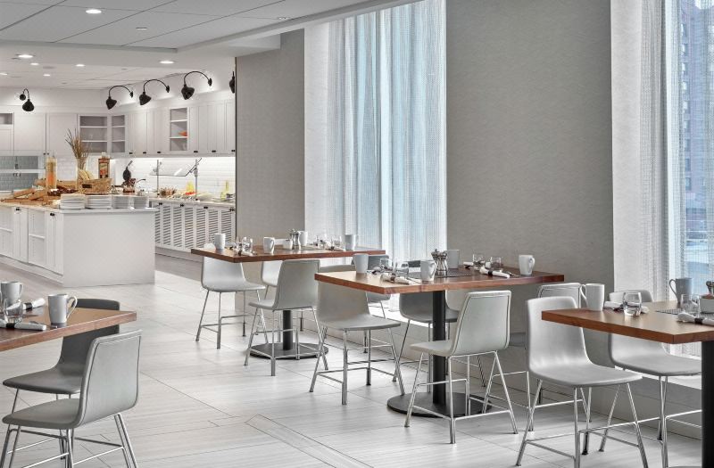 DoubleTree by Hilton Edmonton Downtown photo 4