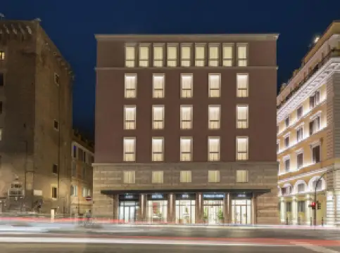 H10 พาลาซโซ กัลลา