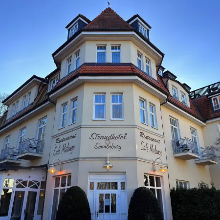 Strandhotel Sonnenburg