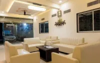 ราช รอยัล โรงแรม - 2 ดาว