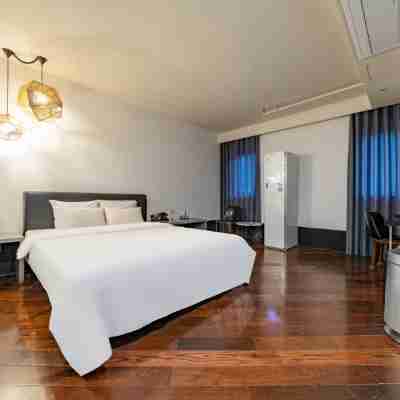 Vine Hotel Rooms