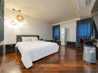 Vine Hotel Hotels near Ildong Park