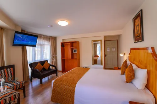 Sol Plaza Hotel