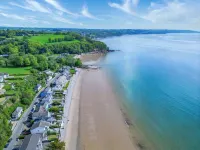 17 Beach Court - 2 Bed Apartment - Saundersfoot