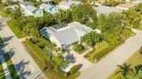Beach House Steps From the Water-anna Maria Island