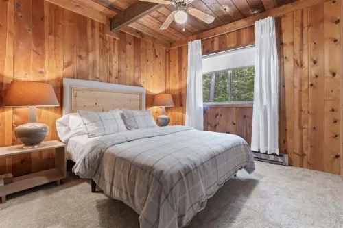 Stargazer Shores Limit 8 4 Bedroom Home - homestay