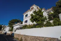 Villa Tropical with private heated pool