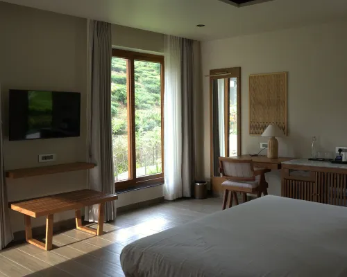 RED RIVER RETREAT Hotels in Hatikhuli T.E.