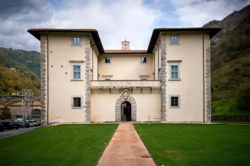 Casa Al Ponte dei Marmi - Few KM to Sea - Happy Rentals